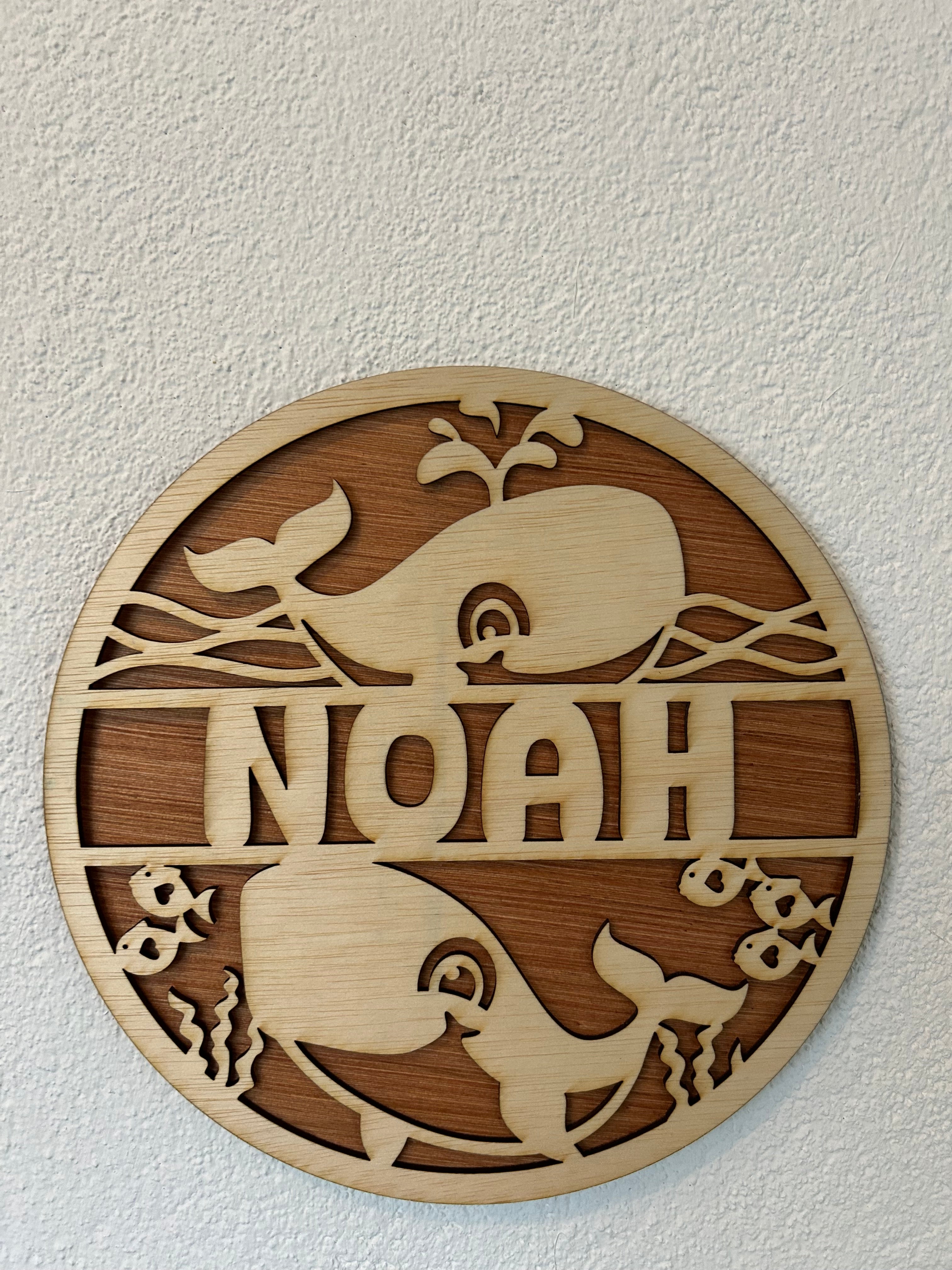 Gepersonaliseerd houten naambord set walvissen | Muurdecoratie met oceaanmotief