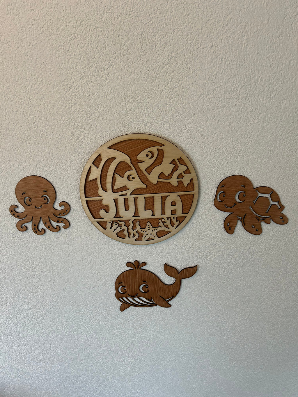 Gepersonaliseerd houten naambord set vissen | Muurdecoratie met oceaanmotief